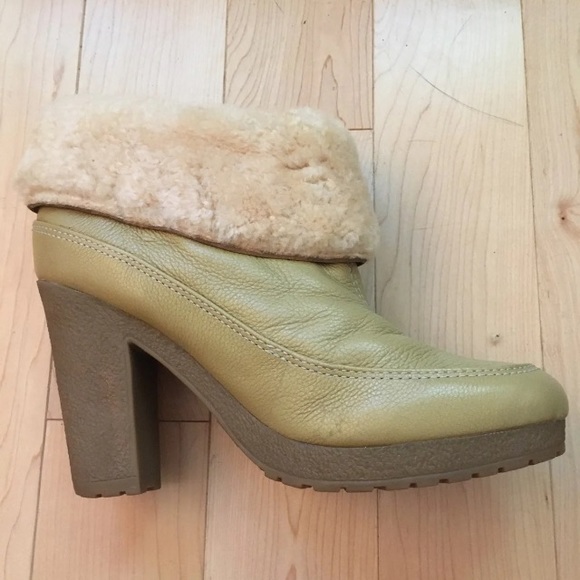 COPY - Hunter shearling ankle boots - Picture 8 of 11